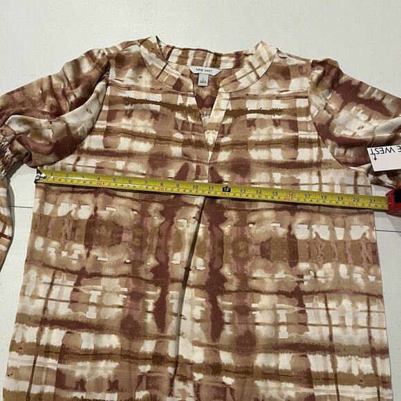 Nine West Size Large Smocked Puff Sleeve Popover Top Women NWT - Picture 6 of 9